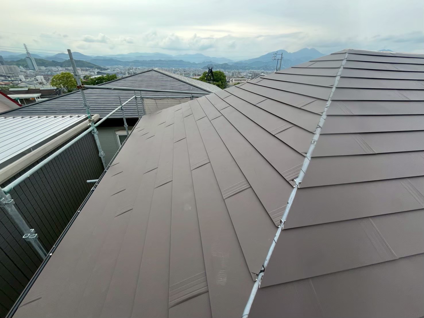 静岡市駿河区 屋根工事 スレート葺き替え 施工後